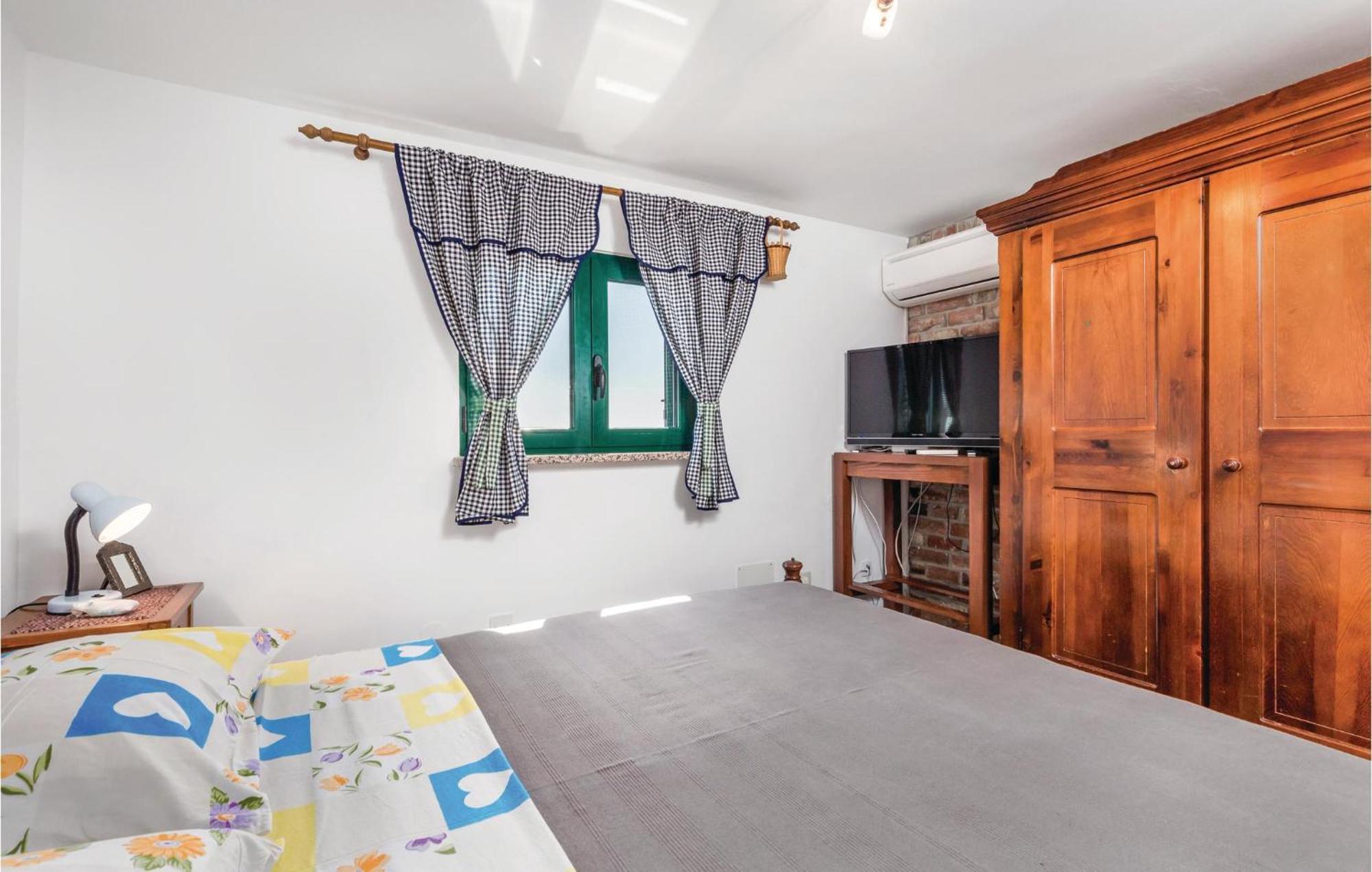 1 Bedroom Gorgeous Apartment In Lovran Dış mekan fotoğraf